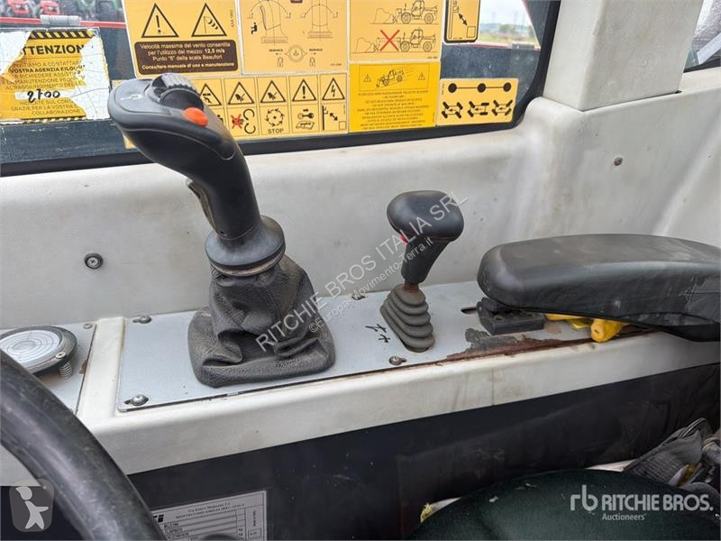 伸缩臂叉车 Dieci 25.6 Telehandler