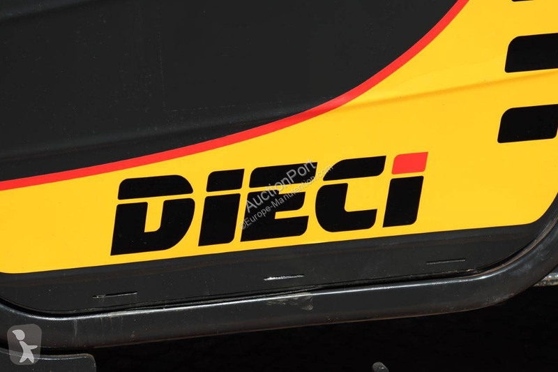 伸缩臂叉车 Dieci 30.7
