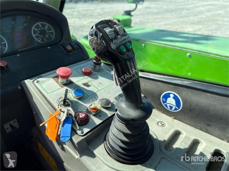 Încărcător telescopic Merlo P40.17