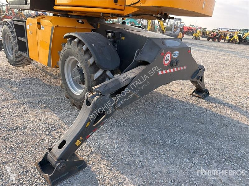 رافعة شوكية تلسكوبية Dieci 40.18 Telehandler