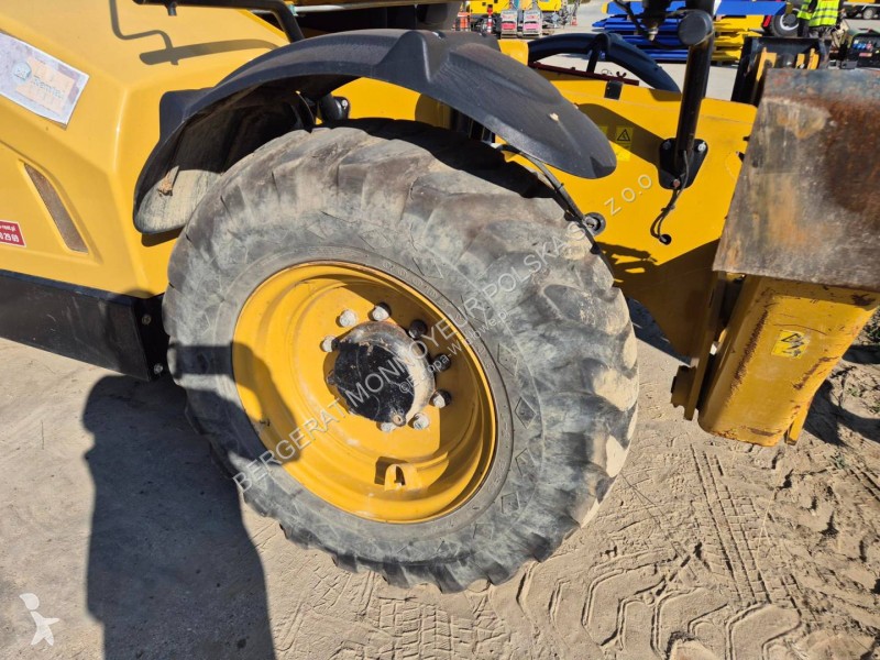 Chariot télescopique Caterpillar TH314D