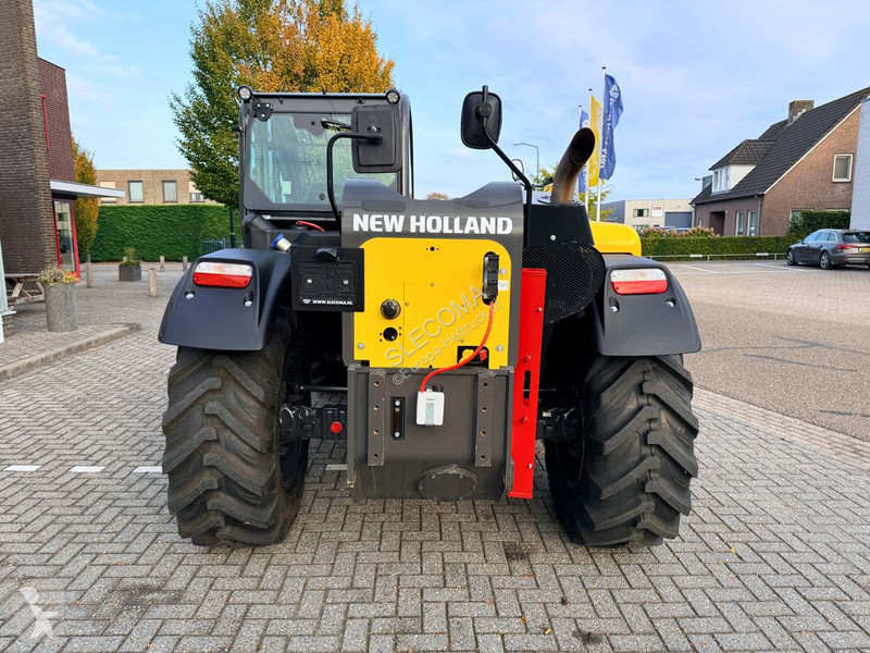 Teleskopický vozík New Holland TH6.36 Plus 4WD
