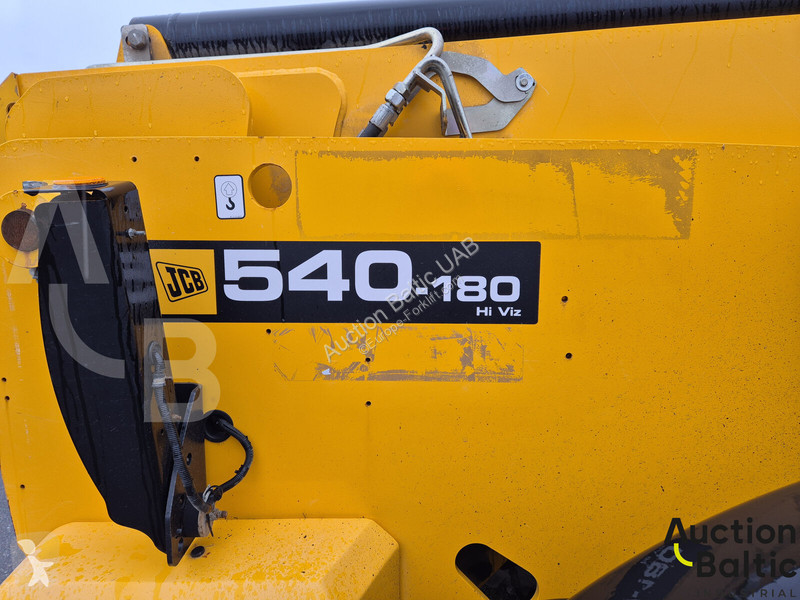 Teleskopický vozík JCB 540V180