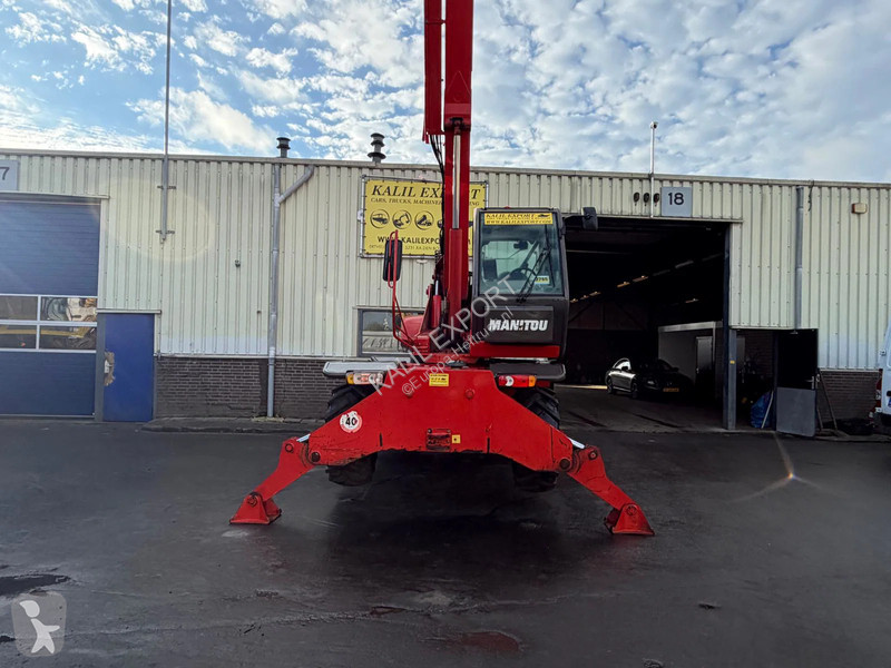 Teleskoplastare Manitou - Rotating telehandler...
