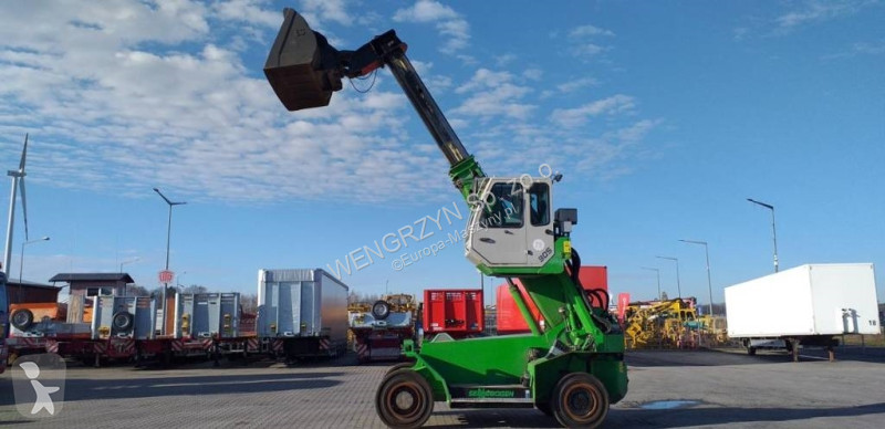 Teleskopický vozík Sennebogen 305