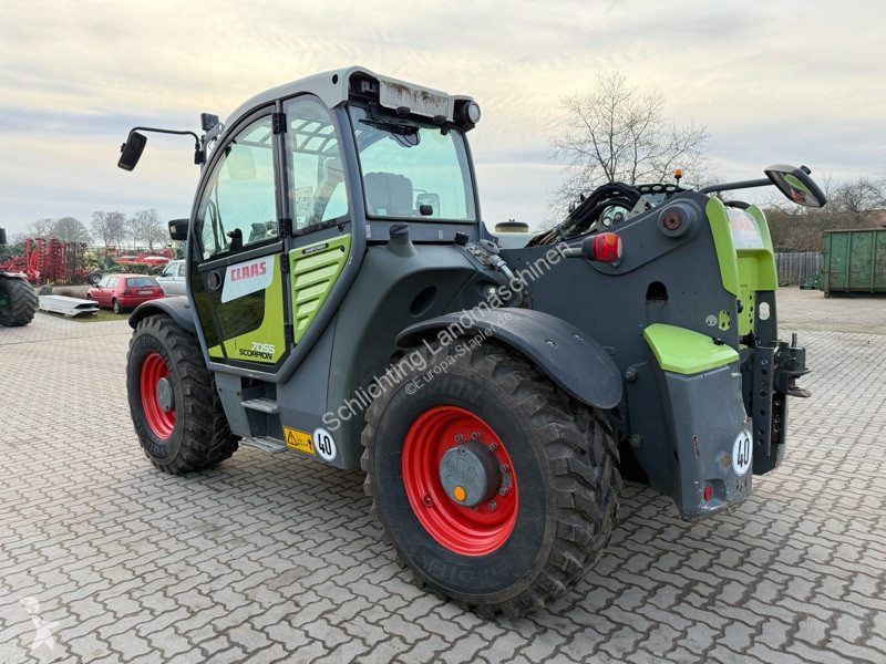 Încărcător telescopic Claas 7055