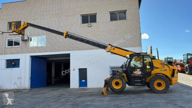 Chariot télescopique JCB 540-140