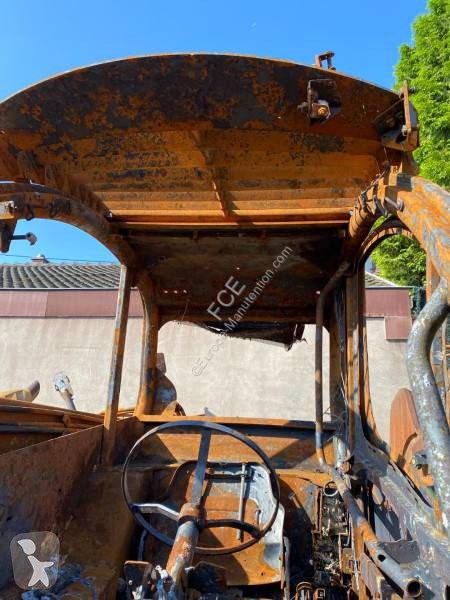 Încărcător telescopic Manitou MLT 737 endommagé