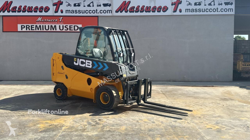 Încărcător telescopic JCB 30-19E