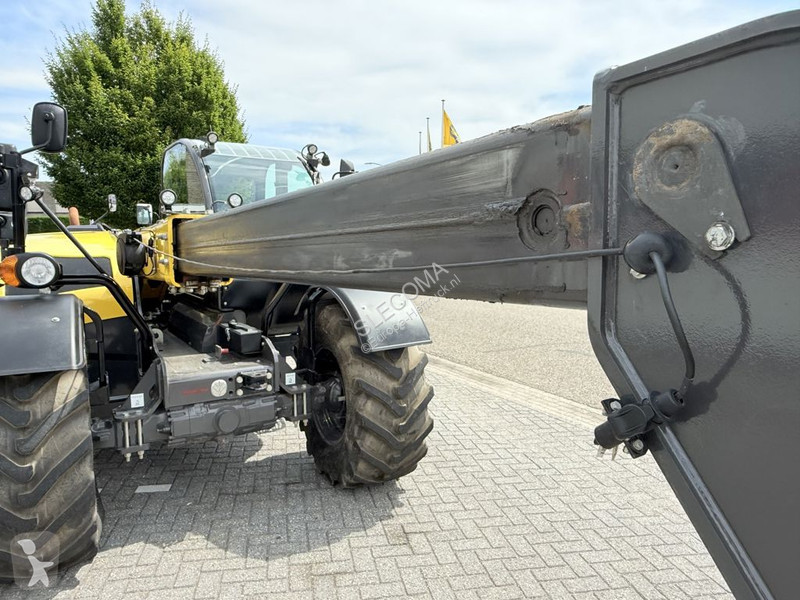 Chariot télescopique New Holland TH7.42 Elite...