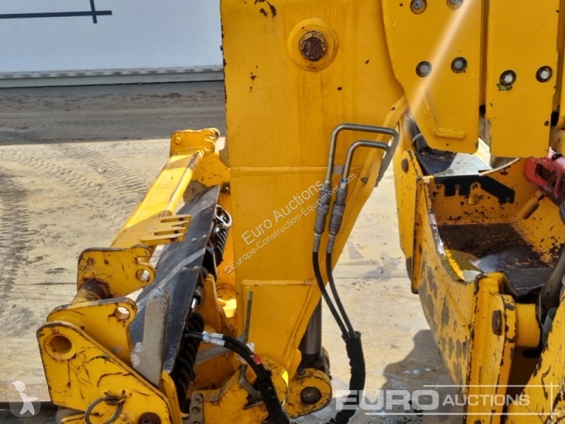 Teleskopický vozík JCB 540-170