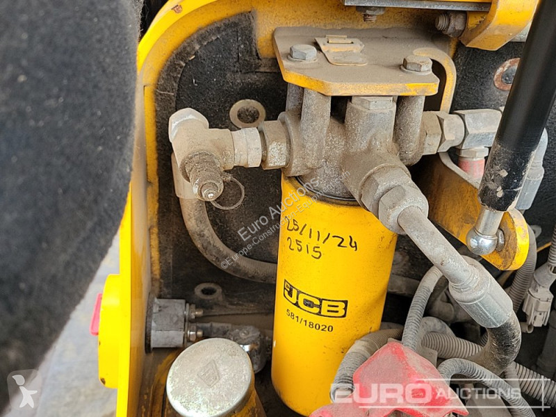 Teleskopický vozík JCB 520-40