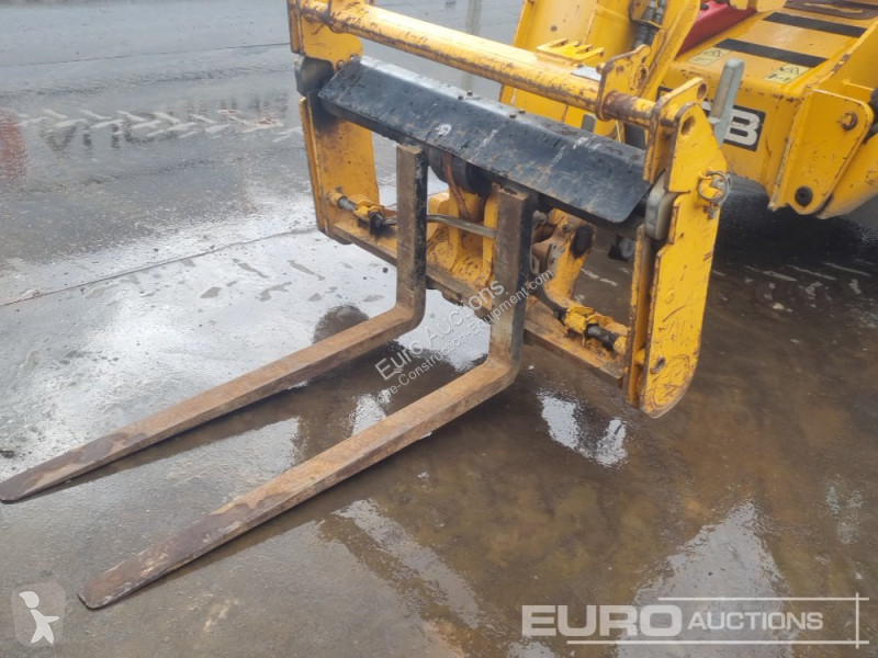 Încărcător telescopic JCB 540-140 Hi Viz