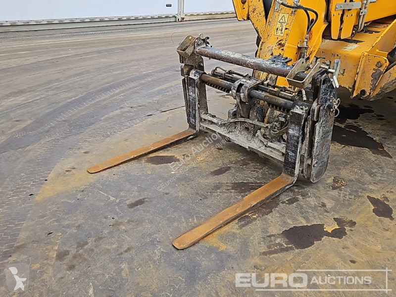 Chariot télescopique JCB 540-140 Hi Viz