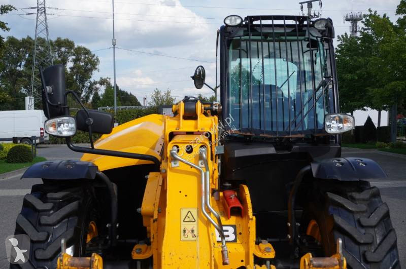 Chariot télescopique JCB