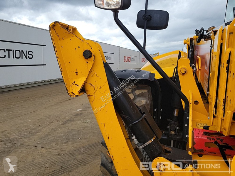 Teleskopický vozík JCB 540-170