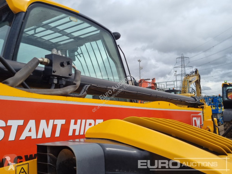 Teleskopický vozík JCB 540-170