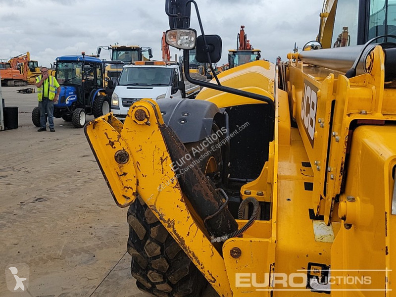 Teleskopický vozík JCB 540-140 Hi Viz