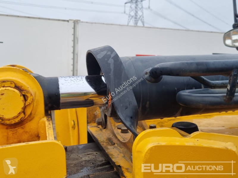 Teleskopický vozík JCB 535-140 Hi Viz