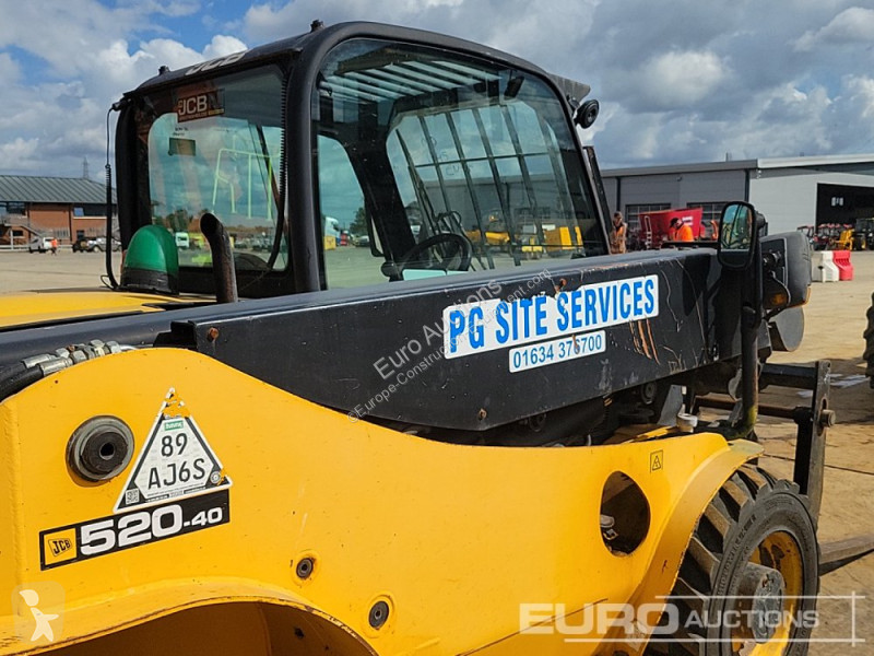 Sollevatori telescopici JCB 520-40