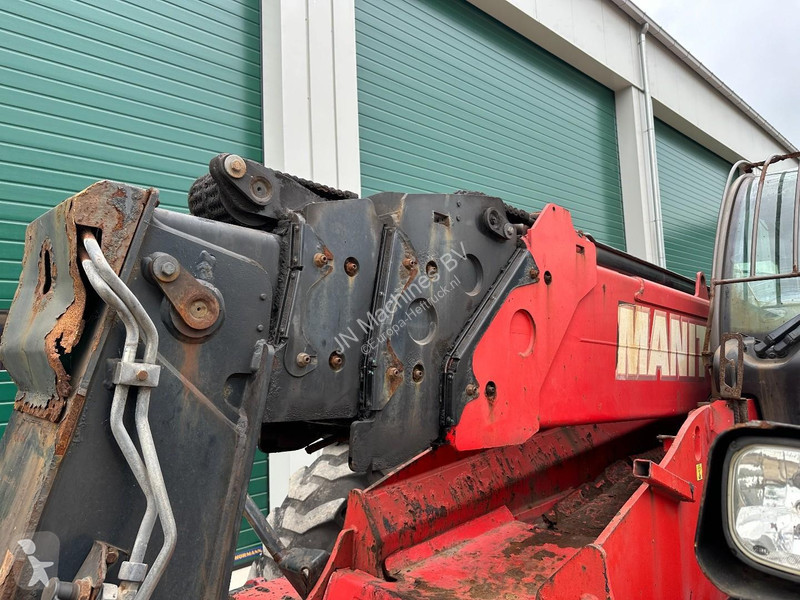 رافعة شوكية تلسكوبية Manitou