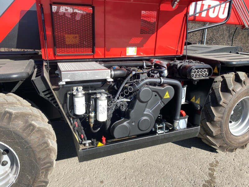 Teleskopický manipulátor Manitou MRT2145