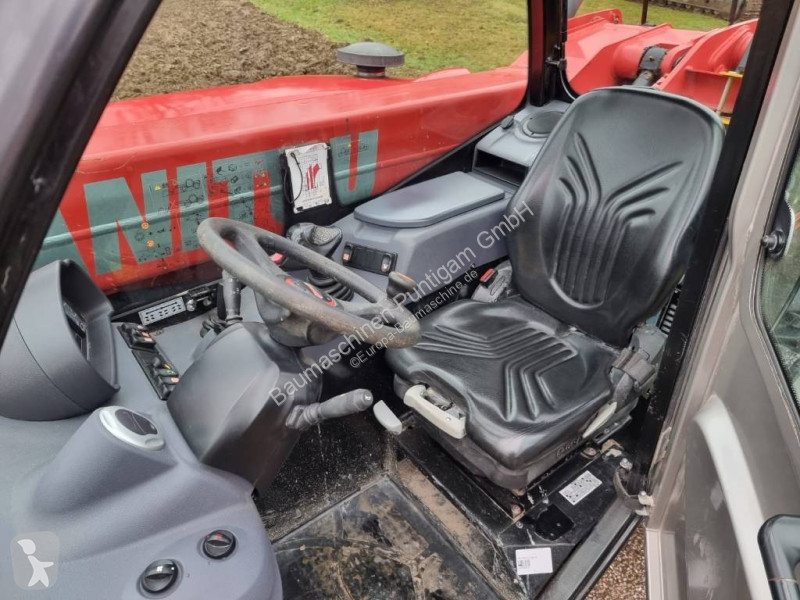 رافعة شوكية تلسكوبية Manitou