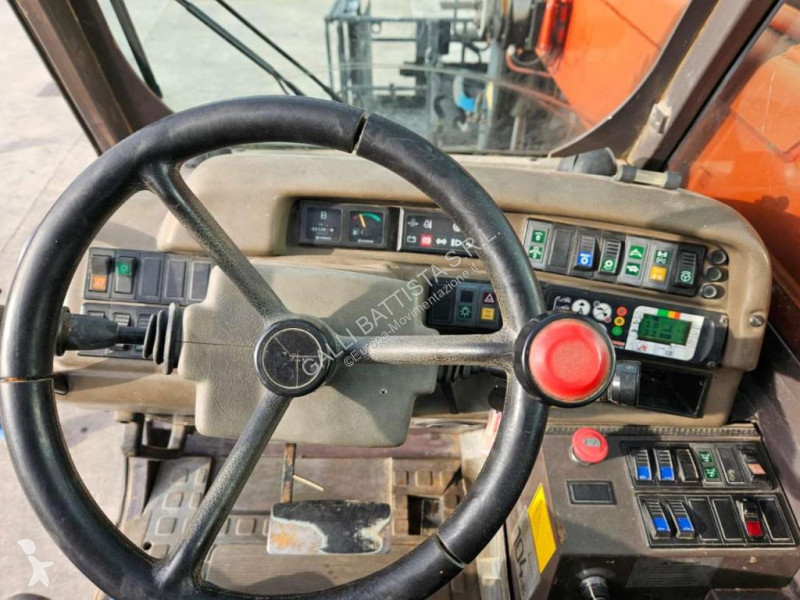 Teleskoplastare Manitou MRT1432