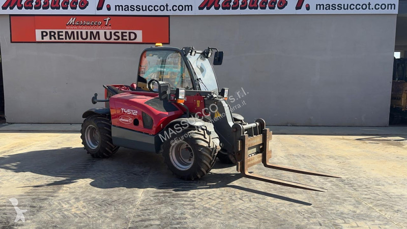 رافعة شوكية تلسكوبية Weidemann T4512 4x4