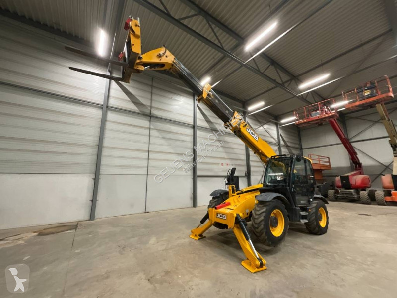 Teleskopisk truck JCB