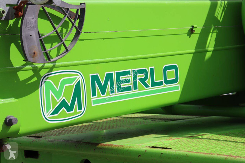 Teleskopický manipulátor Merlo 60.24MCSS
