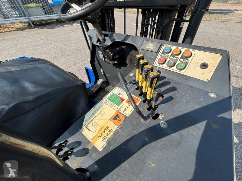 Teleskopisk truck  F3 151...