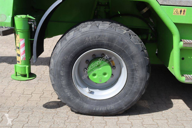 Chariot télescopique Merlo ROTO 60.24MCSS