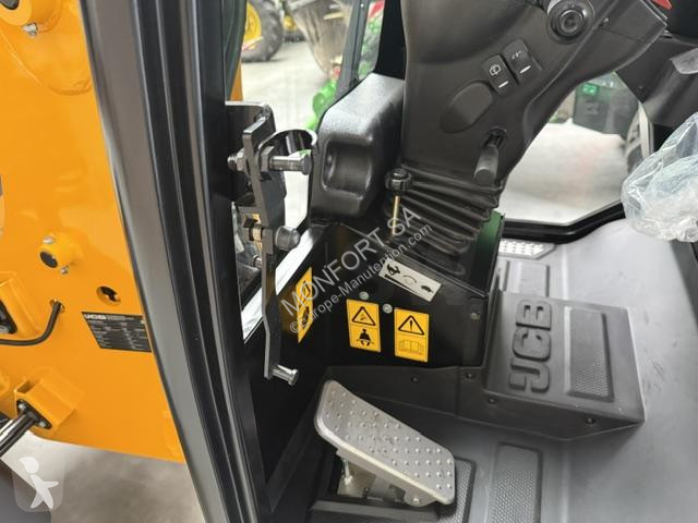Carretilla telescópica JCB  TM 110