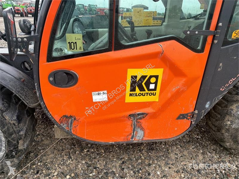伸缩臂叉车 Dieci 25.6 Telehandler