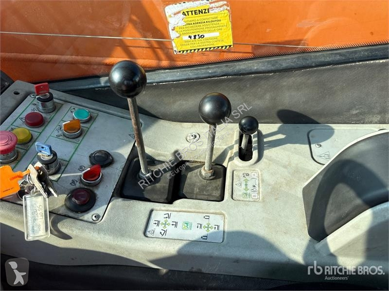 伸缩臂叉车 Merlo P40.16