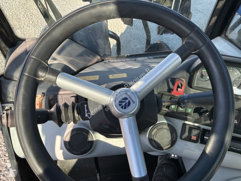 Teleskopický vozík New Holland LM5060