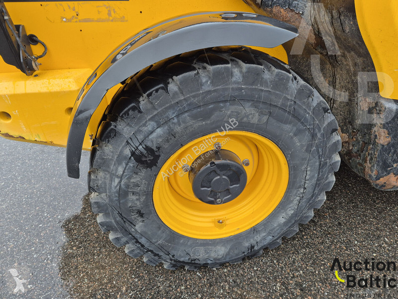 Teleskopický vozík JCB 540V180