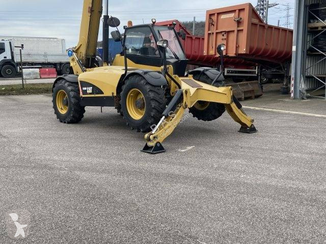 Teleskopický vozík Caterpillar TH360B