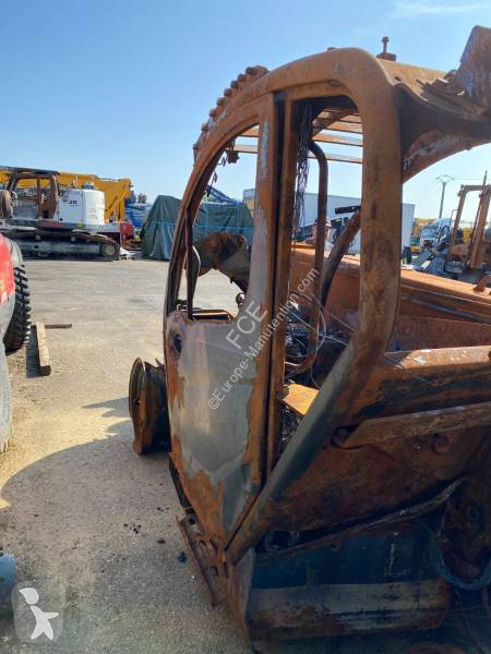 Încărcător telescopic Manitou MLT 737 endommagé