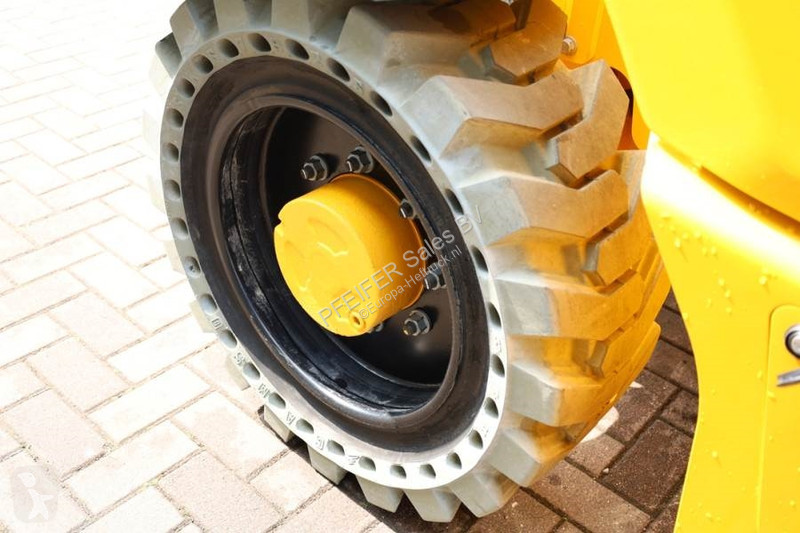 Încărcător telescopic JCB 525-60E Guarantee!...