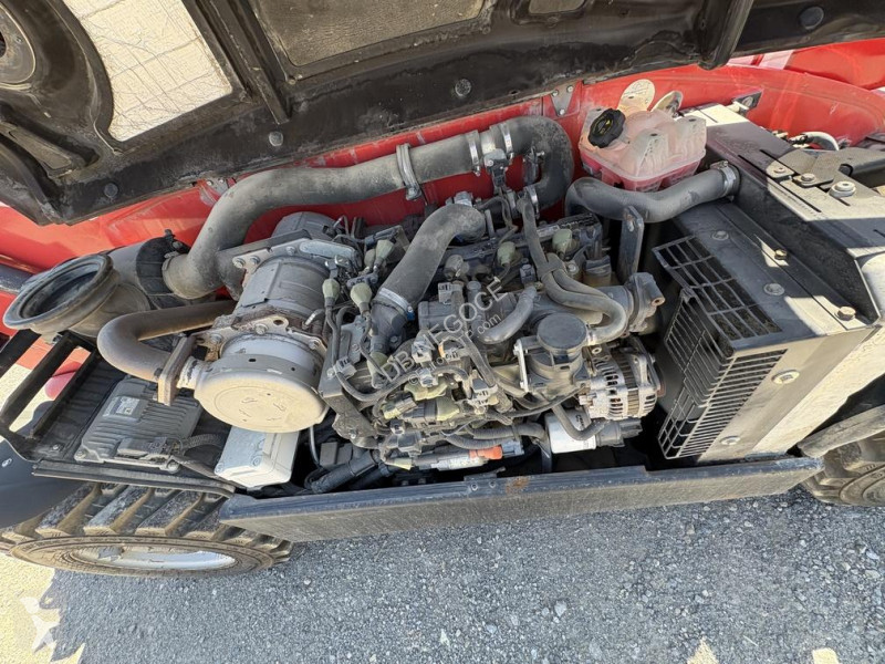 رافعة شوكية تلسكوبية Manitou  MT 625 H