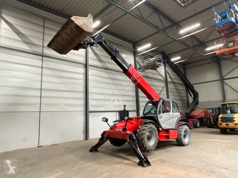 Încărcător telescopic Manitou