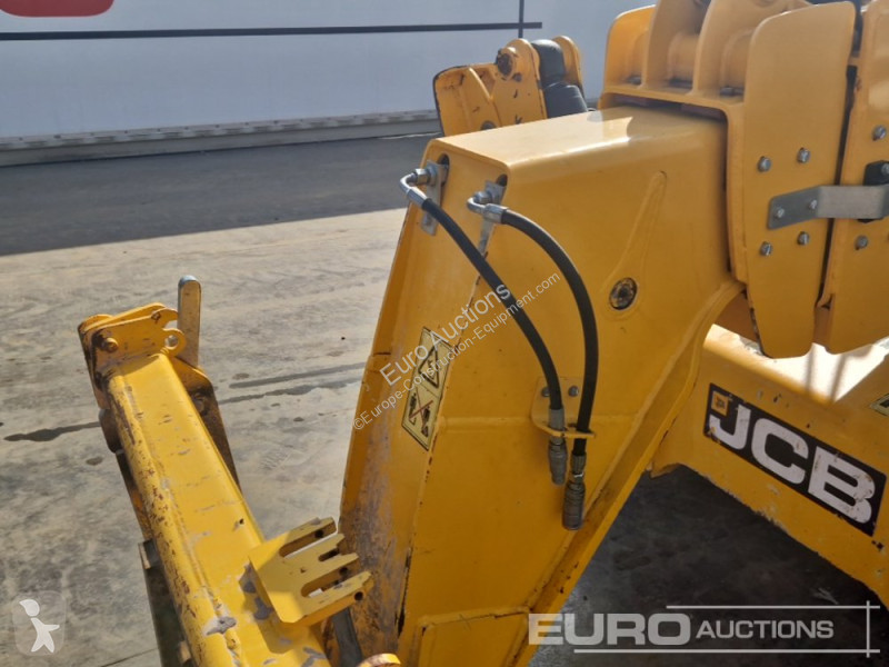 رافعة شوكية تلسكوبية JCB 540-140 Hi Viz
