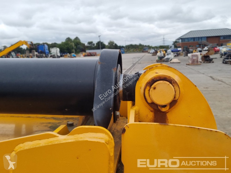رافعة شوكية تلسكوبية JCB 540-140 Hi Viz
