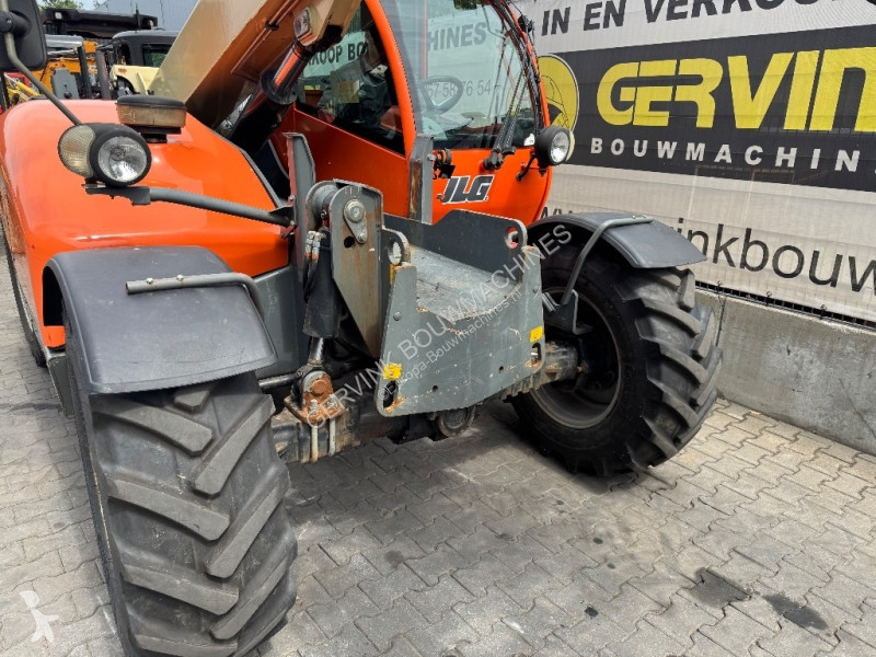 Chariot télescopique JLG