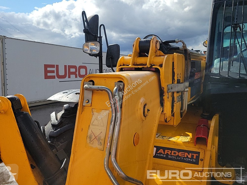 Chariot télescopique JCB 533-105