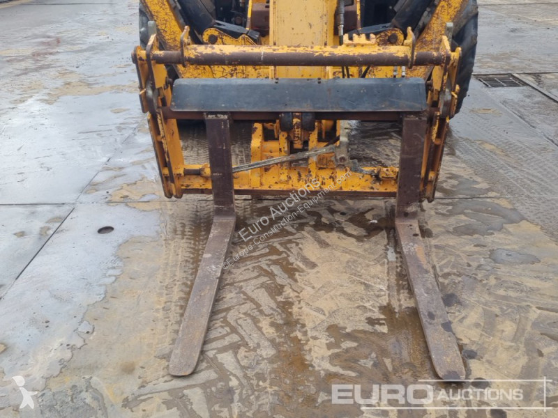 Teleskopický vozík JCB 540-170