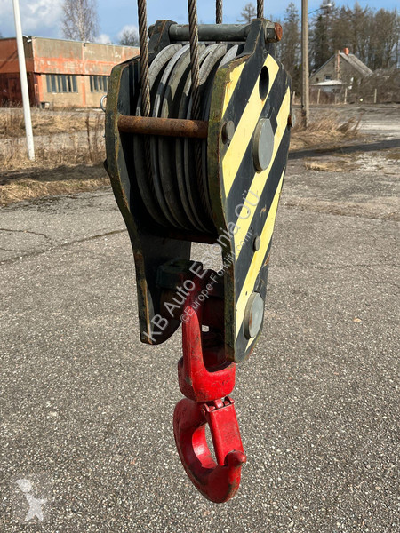 Teleskopisk truck Manitou MRT 3050 WINCH + HOOK...