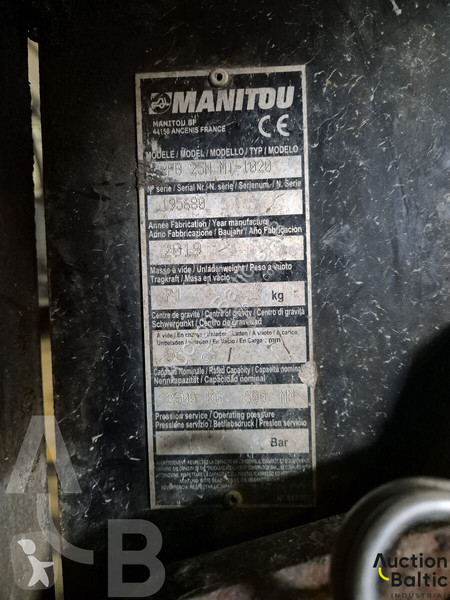 Телескопічний навантажувач Manitou Comfort - ST3B
